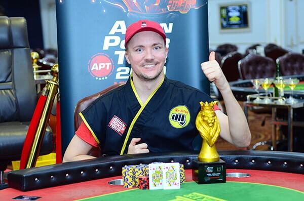 REPORTE-DE-MTT-–-JASON-KOON-CONSIGUE-UNA-PUNTUACION-MASIVA-DE-327.000-EN-EL-SUNDAY-MILLION-SUPER-HR-4