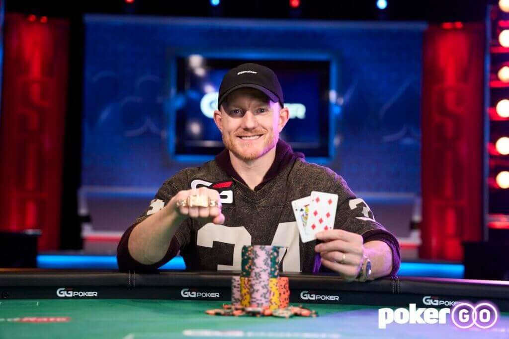 REPORTE-DE-MTT-–-JASON-KOON-CONSIGUE-UNA-PUNTUACION-MASIVA-DE-327.000-EN-EL-SUNDAY-MILLION-SUPER-HR