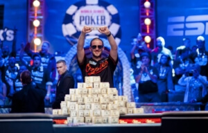 Greg_Merson_2012_WSOP_Main_Event_Winner_Shot-1024x654-1