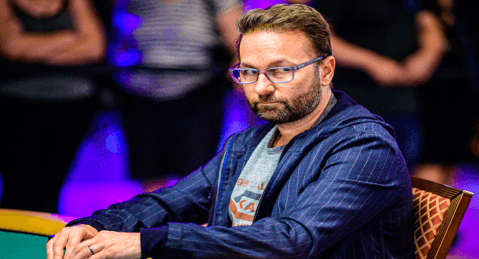 ¡DANIEL-NEGREANU-DICE-QUE-LO-ESTAN-EXTORSIONANDO-–-PUBLICA-UN-AUDIO-EN-SU-ULTIMO-VLOG-DE-LA-WSOP