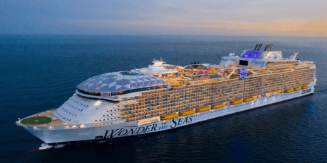 ARRESTAN-A-TRES-JUGADORES-DE-POKER-EN-EL-CRUCERO-WONDER-OF-THE-SEAS-POR-HACER-TRAMPA