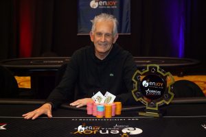 EPT-Octubre-Campeón-Turbo-1Day-Enrique-Yacoel-300x200-1