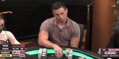 GARRETT-ADELSTEIN-NO-VOLVERA-A-SER-INVITADO-AL-HUSTLER-CASINO-LIVE