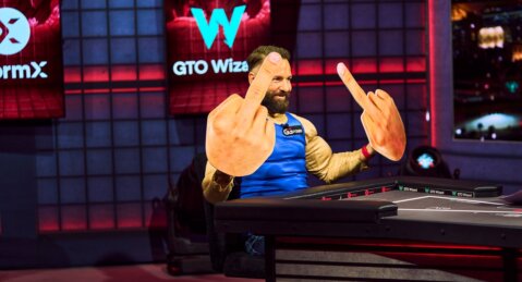 DANIEL NEGREANU GANA EL HIGH STAKES DUEL 4 POR $100.000 – ERIC PERSSON SE RETIRA DESPUÉS DE LA RONDA 1