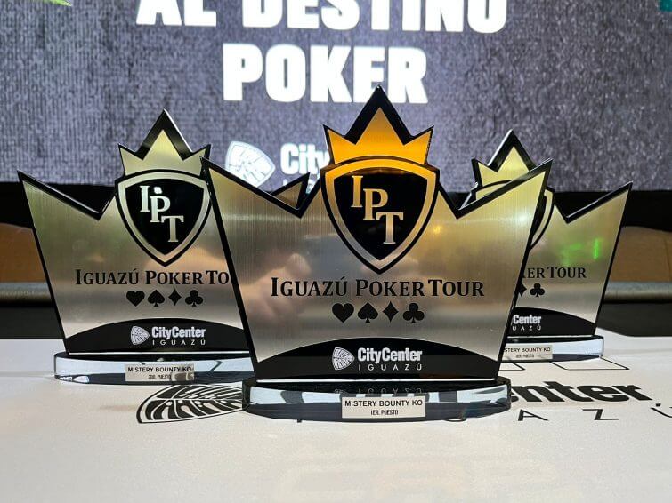 iguazu-poker-tour-fotos-trofeos-755x566