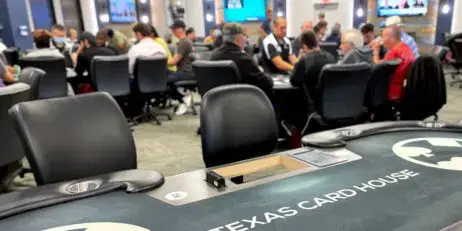 DISPARAN A GUARDIA DE SEGURIDAD EN EL TEXAS CARD HOUSE